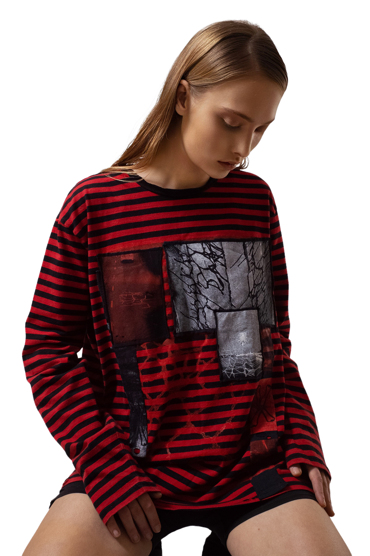 STRIPED LONGSLEEVE WITH PATCH COMPOSITION